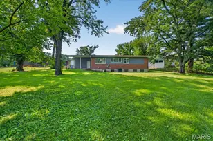 5 Filly Ct, Florissant, MO 63033 - Photo 35