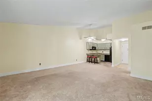 1410 Heritage Landing, Saint Charles, MO 63301 - Photo 7