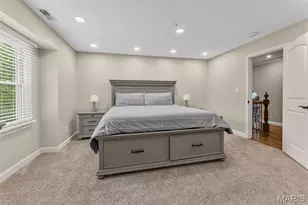 2401 Wexford Woods Ct, Town and Country, MO 63131 - Photo 35