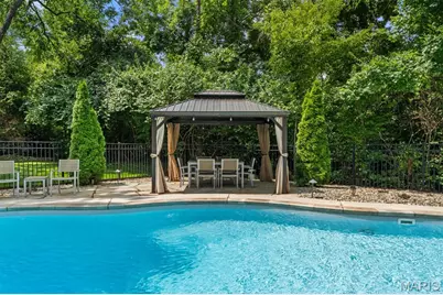 2401 Wexford Woods Court, Town and Country, MO 63131 - Photo 55