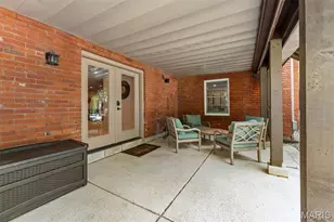 2401 Wexford Woods Ct, Town and Country, MO 63131 - Photo 49
