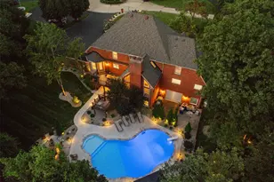 2401 Wexford Woods Ct, Town and Country, MO 63131 - Photo 71
