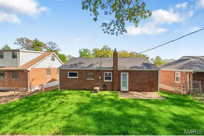 7110 Groveland Drive, Saint Louis, MO 63121 - Photo 33