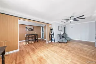 7110 Groveland Dr, Saint Louis, MO 63121 - Photo 5