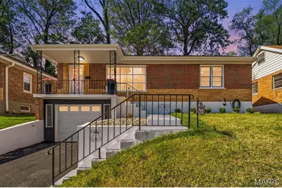 7110 Groveland Drive, Saint Louis, MO 63121 - Photo 1