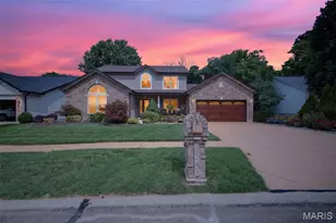 3149 Crystal Lake Dr, Saint Louis, MO 63129 - Photo 1