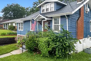907 N Woodlawn Ave, Kirkwood, MO 63122 - Photo 3