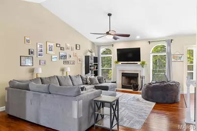38 Eagle Spur Court, Saint Charles, MO 63303 - Photo 5