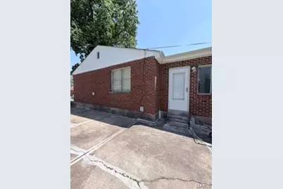 120 Madonna Drive, Saint Louis, MO 63121 - Photo 11