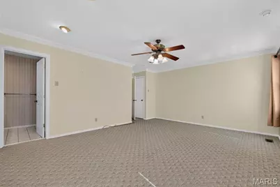 1632 Lochcrest Drive, Chesterfield, MO 63017 - Photo 25
