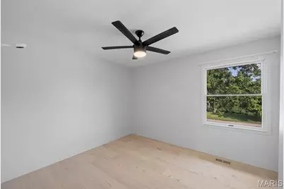 421 Falaise Drive, Saint Louis, MO 63141 - Photo 35