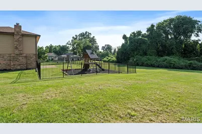 421 Falaise Drive, Saint Louis, MO 63141 - Photo 51