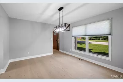 421 Falaise Drive, Saint Louis, MO 63141 - Photo 21