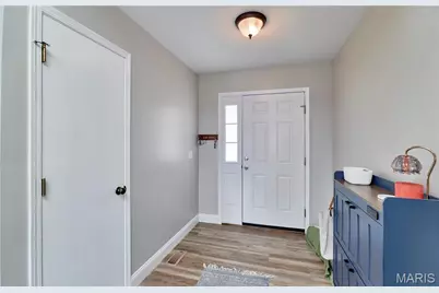 34 Robin Hood Drive, Troy, MO 63379 - Photo 9