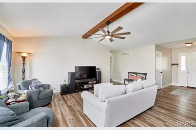 34 Robin Hood Drive, Troy, MO 63379 - Photo 13