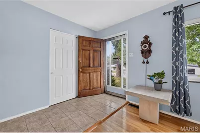 1152 Indian Meadows Drive, Saint Louis, MO 63132 - Photo 3
