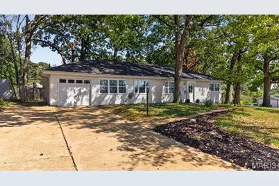 1098 Etherton Drive, Crestwood, MO 63126 - Photo 5