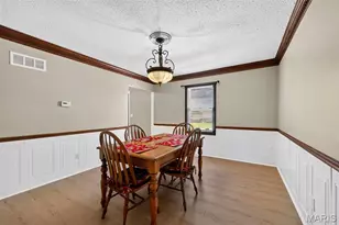 20 Sandalwood Ct, Saint Charles, MO 63304 - Photo 13