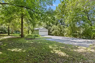 502 Carson Rd, Saint Louis, MO 63135 - Photo 5