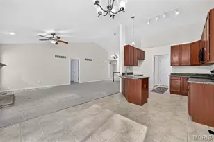 415 Newport Dr, Saint Peters, MO 63376 - Photo 19