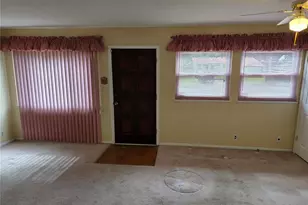 10519 Lilac Ave, Saint Louis, MO 63137 - Photo 5