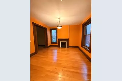 5025 Raymond Avenue, Saint Louis, MO 63113 - Photo 5