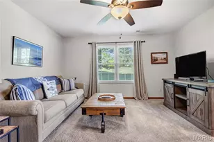 16538 Victoria Crossing Dr, Grover, MO 63040 - Photo 9