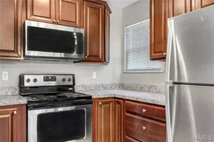 16538 Victoria Crossing Dr, Grover, MO 63040 - Photo 5
