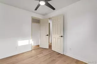 3021 Henrietta St, Saint Louis, MO 63104 - Photo 17