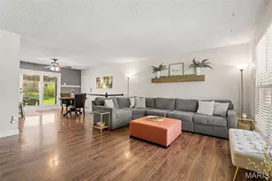 6339 Treehouse Trail, Saint Louis, MO 63129 - Photo 9