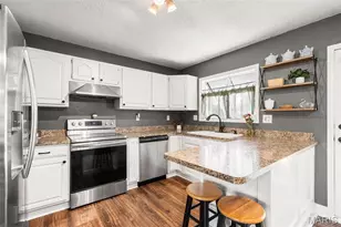 6339 Treehouse Trail, Saint Louis, MO 63129 - Photo 17