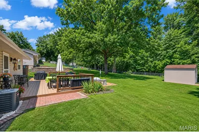 802 Barbara Place, Saint Charles, MO 63366 - Photo 31