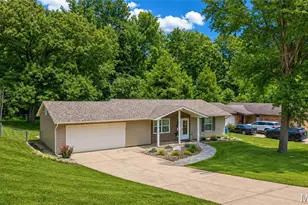 802 Barbara Pl, Saint Charles, MO 63366 - Photo 29