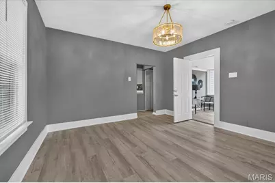 8803 Alva Avenue, Saint Louis, MO 63121 - Photo 7