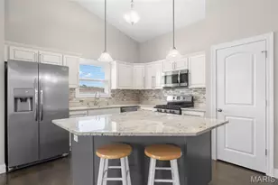 2347 Fire Crest Ct, Washington, MO 63090 - Photo 3
