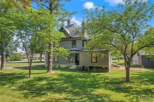 628 W Columbia St, Farmington, MO 63640 - Photo 9