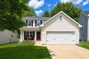 317 Hunters Heights Dr, Eureka, MO 63025 - Photo 1