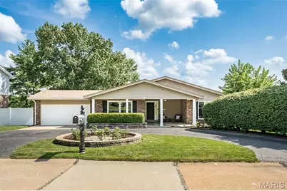 7 Nicolet Drive, Manchester, MO 63011 - Photo 1