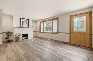 616 Plantmore Dr, Ferguson, MO 63135 - Photo 11