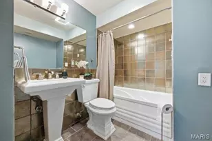 616 Plantmore Dr, Ferguson, MO 63135 - Photo 25