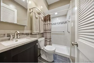 616 Plantmore Drive, Ferguson, MO 63135 - Photo 35