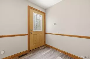 616 Plantmore Dr, Ferguson, MO 63135 - Photo 9
