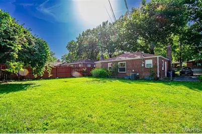 1036 Groby Road, University City, MO 63130 - Photo 45