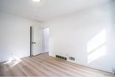 1036 Groby Road, University City, MO 63130 - Photo 31