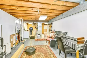 5661 Chalet Hill Dr, Saint Louis, MO 63129 - Photo 29