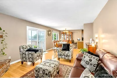 5661 Chalet Hill Drive, Saint Louis, MO 63129 - Photo 15