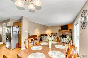 5661 Chalet Hill Dr, Saint Louis, MO 63129 - Photo 13