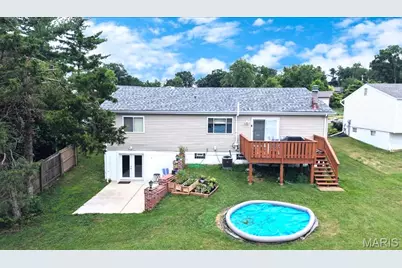 5661 Chalet Hill Drive, Saint Louis, MO 63129 - Photo 3