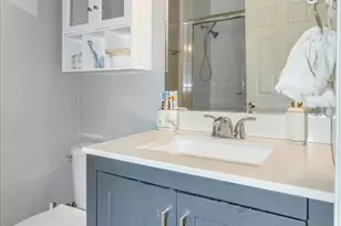 5661 Chalet Hill Dr, Saint Louis, MO 63129 - Photo 25
