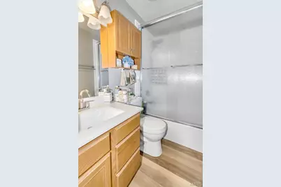 5661 Chalet Hill Drive, Saint Louis, MO 63129 - Photo 21